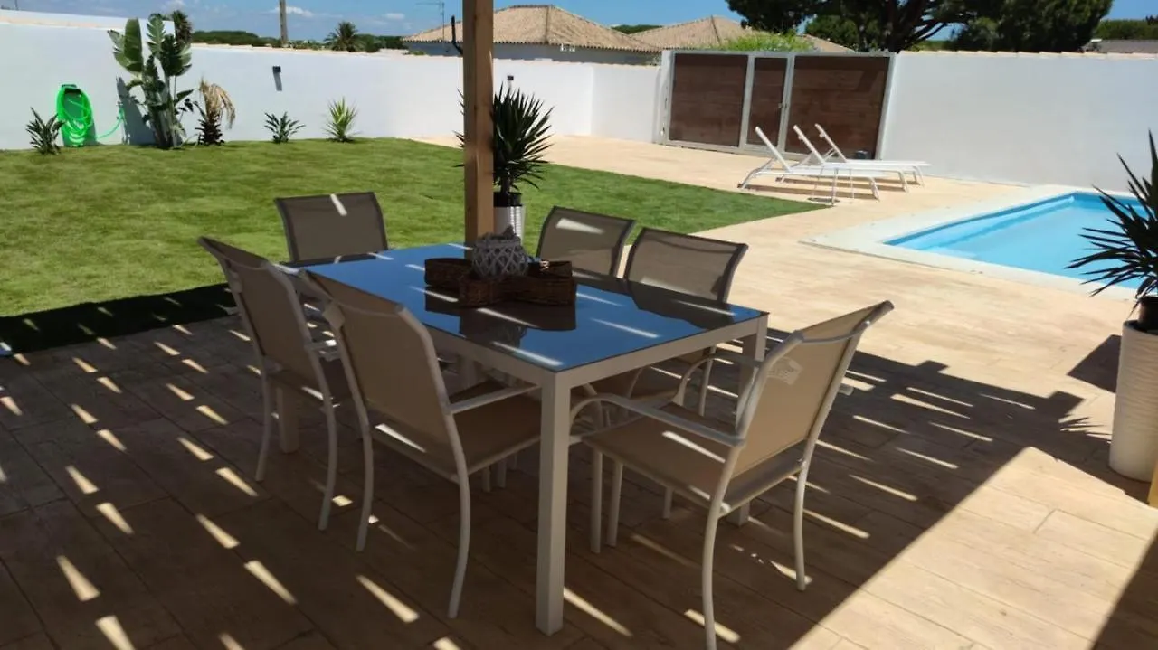 Nyaraló Palapa Garden Alojamientos, Piscina Privada Y Cerca Del Mar Chiclana de la Frontera