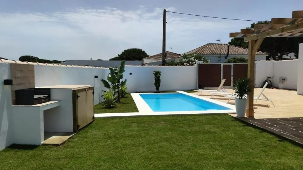 Holiday home Palapa Garden Alojamientos, Piscina Privada Y Cerca Del Mar Chiclana de la Frontera