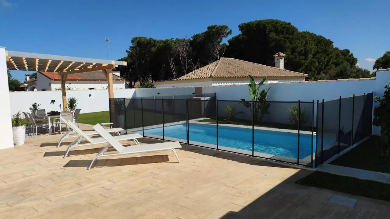 Holiday home Palapa Garden Alojamientos, Piscina Privada Y Cerca Del Mar Chiclana de la Frontera