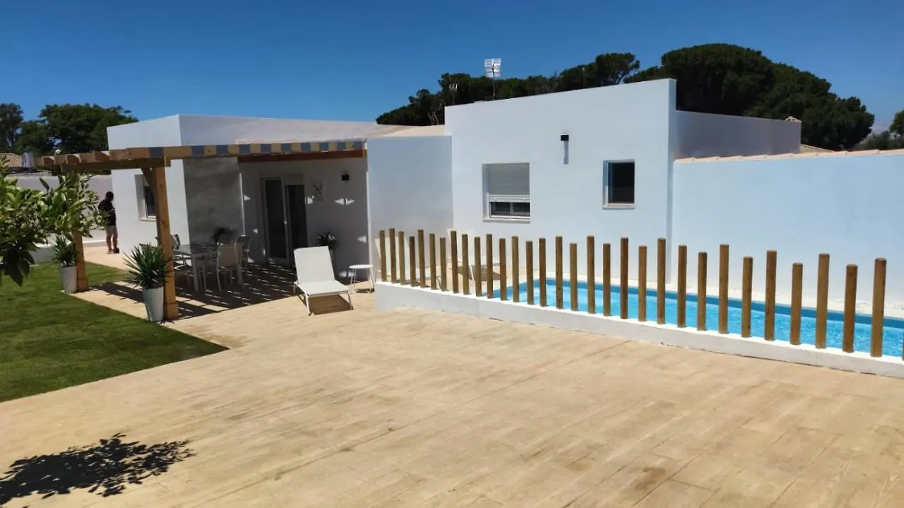 Holiday home Palapa Garden Alojamientos, Piscina Privada Y Cerca Del Mar Chiclana de la Frontera