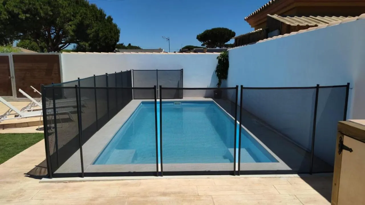 Holiday home Palapa Garden Alojamientos, Piscina Privada Y Cerca Del Mar Chiclana de la Frontera