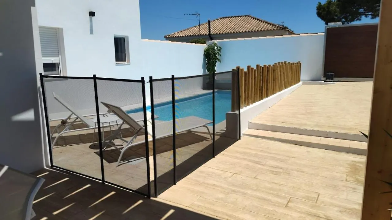 Holiday home Palapa Garden Alojamientos, Piscina Privada Y Cerca Del Mar Chiclana de la Frontera Spain