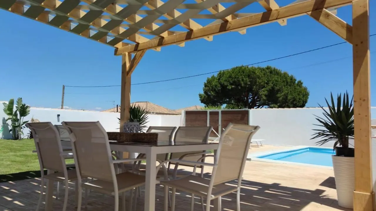 Holiday home Palapa Garden Alojamientos, Piscina Privada Y Cerca Del Mar Chiclana de la Frontera