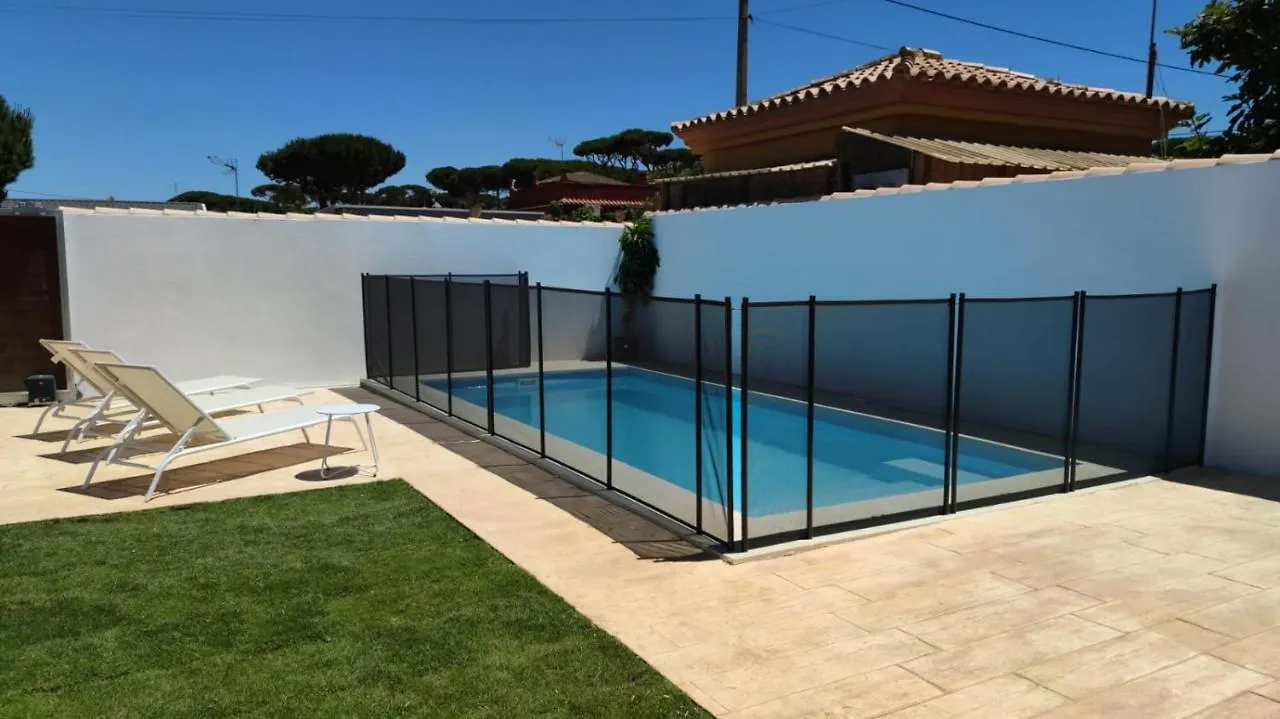 Palapa Garden Alojamientos, Piscina Privada Y Cerca Del Mar Chiclana de la Frontera 0*,